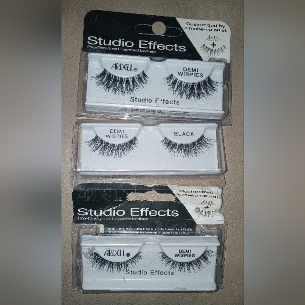 Ardell studio effects Demi wispies fake lashes